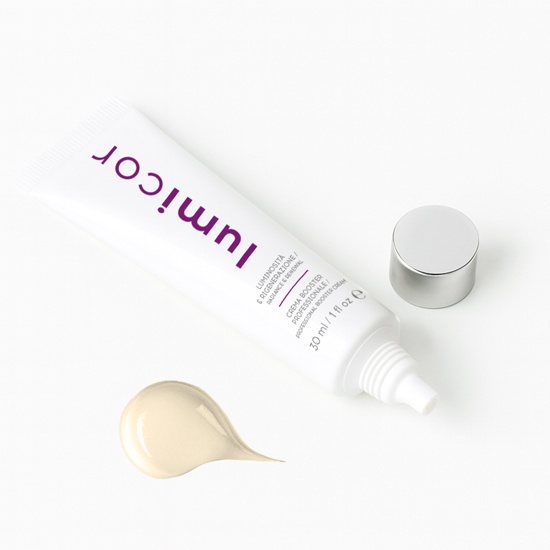 Лнгка текстура крему Lumicor